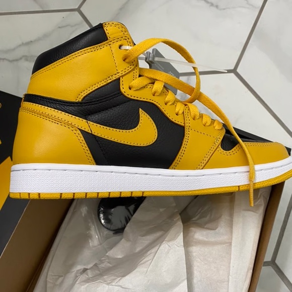 Nike Air Jordan Retro 1 main image 5